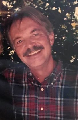 Randall Roy Holcomb