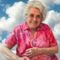 Consuelo Flores Saldaña