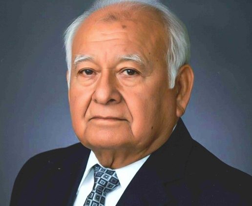 Alberto J. Montoya